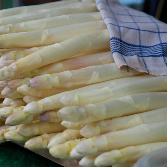 C’est la saison des asperges…
